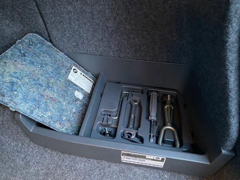 2006 BMW E90 3 Series Sedan - Image 7 of 20