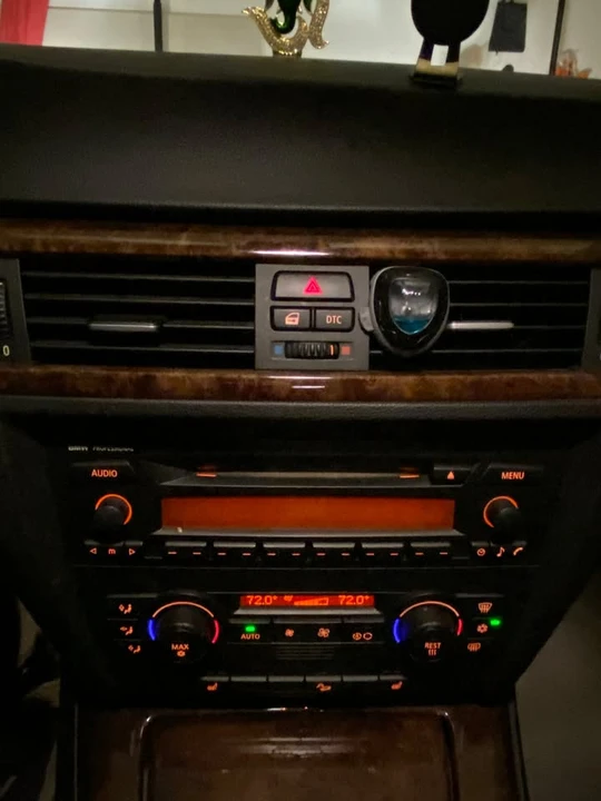 2006 BMW E90 3 Series Sedan - Image 14 of 20