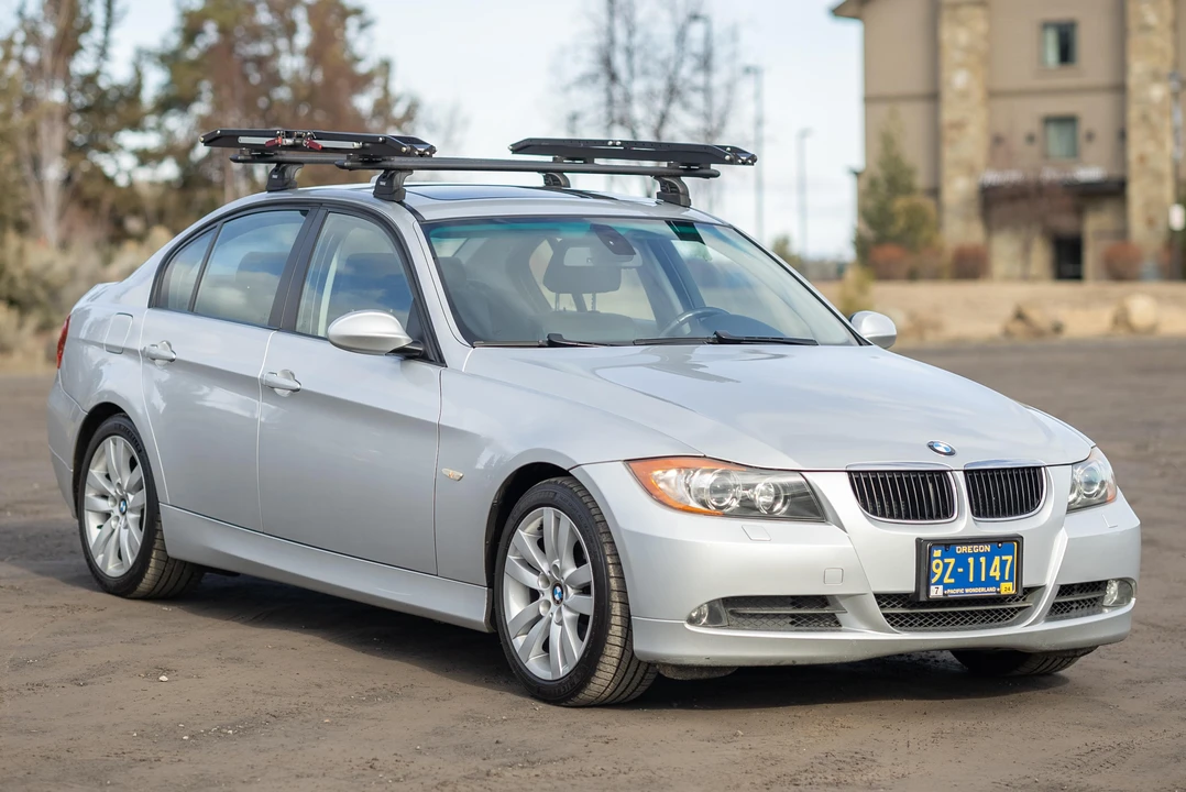 2006 BMW E90 3 Series Sedan - Image 8 of 31