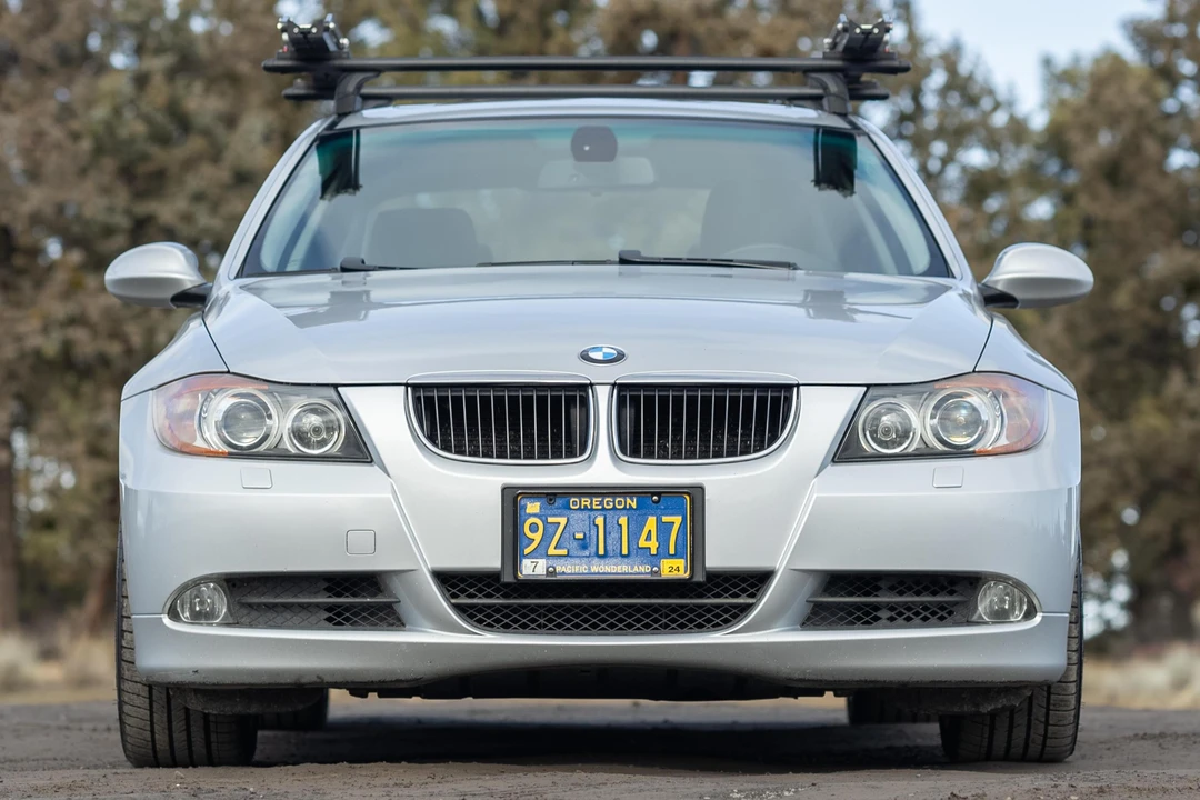2006 BMW E90 3 Series Sedan - Image 2 of 31