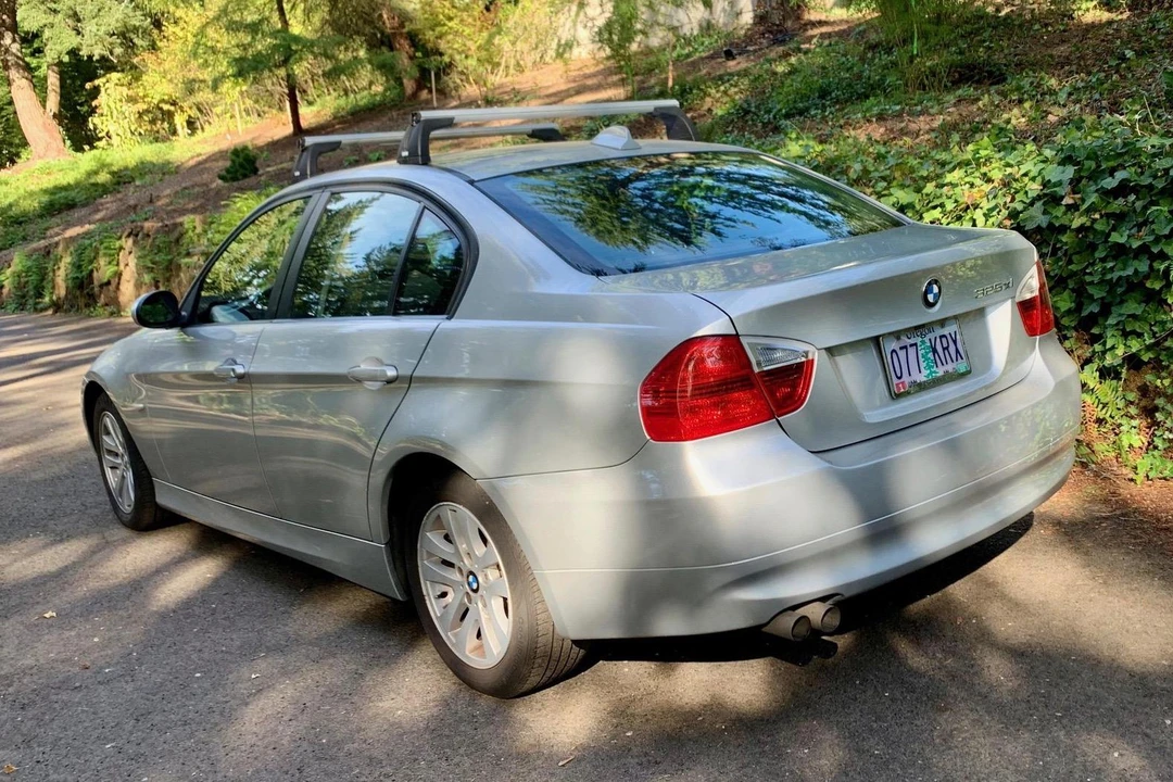 2006 BMW E90 3 Series Sedan - Image 12 of 31