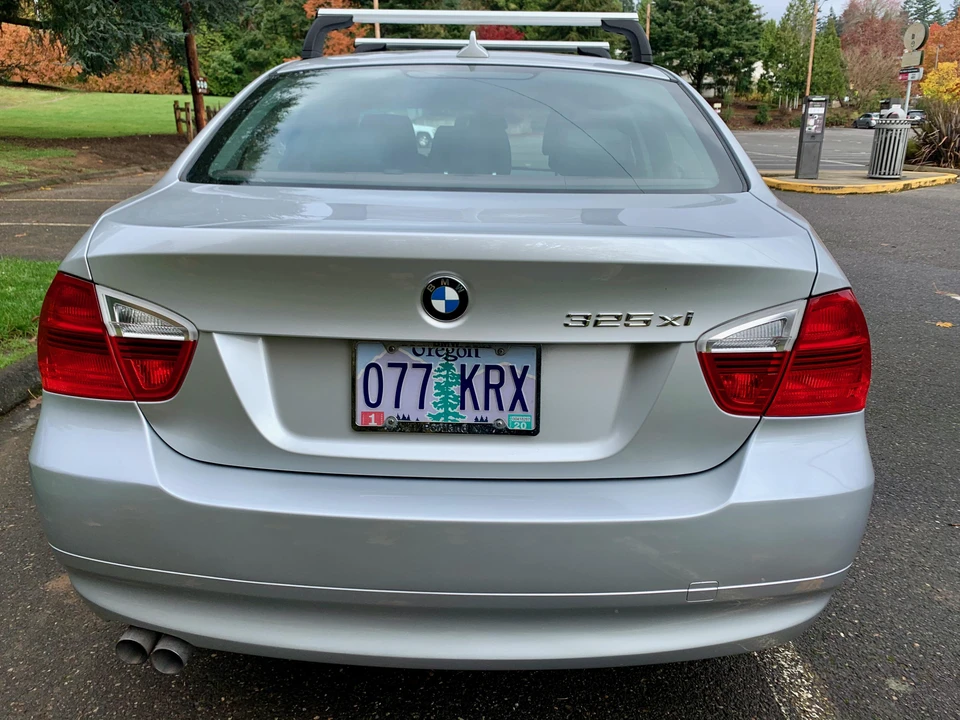 2006 BMW E90 3 Series Sedan - Image 14 of 31