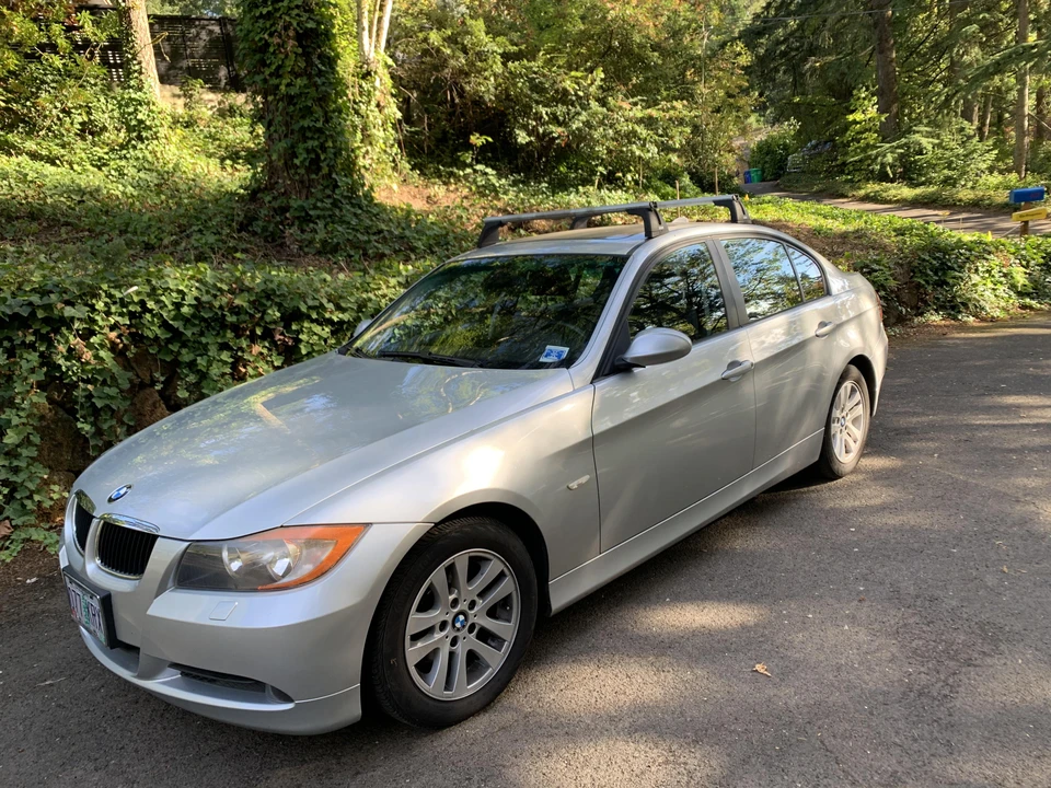 2006 BMW E90 3 Series Sedan - Image 8 of 31