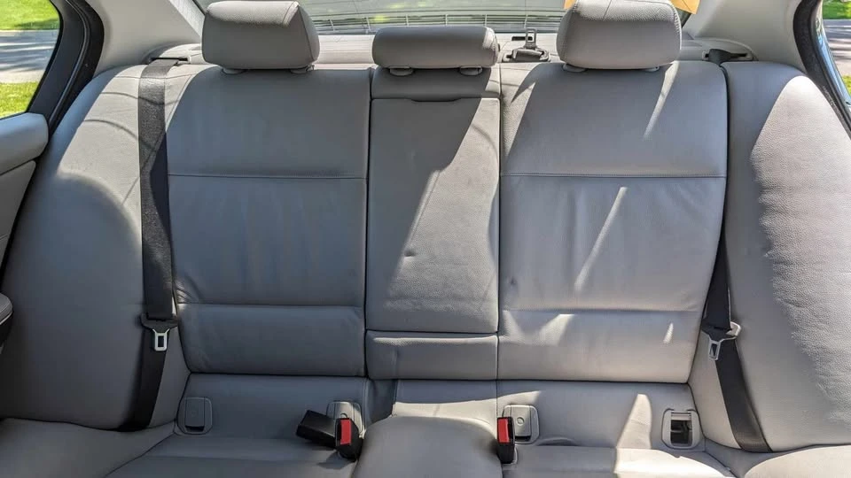 2006 BMW E90 3 Series Sedan - Image 9 of 20