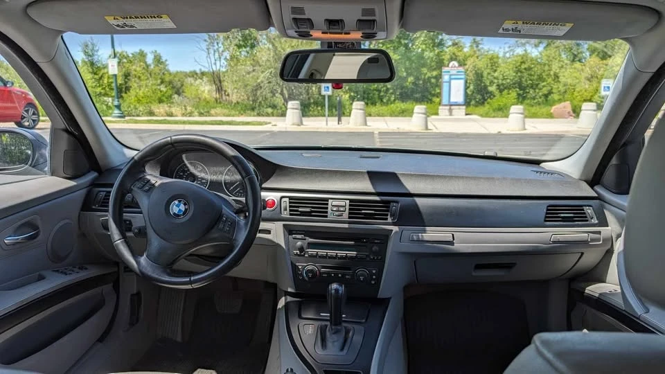 2006 BMW E90 3 Series Sedan - Image 11 of 20