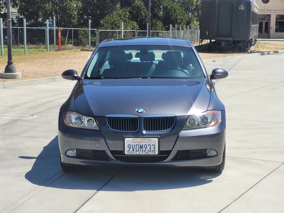 2006 BMW E46 330i & 330Ci - Image 2 of 18