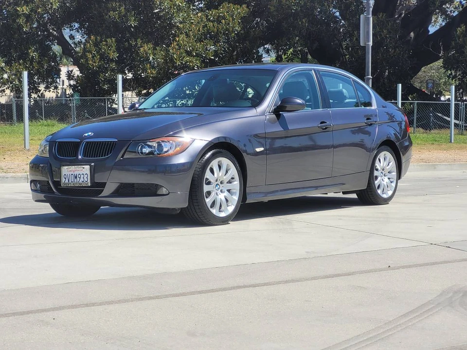 2006 BMW E46 330i & 330Ci - Image 3 of 18