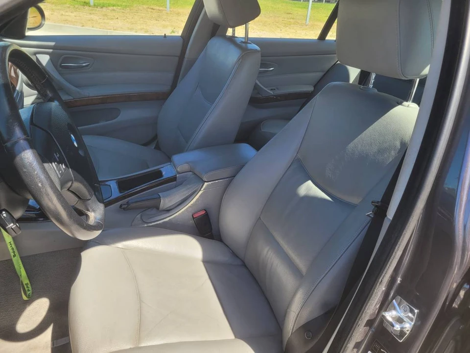 2006 BMW E46 330i & 330Ci - Image 11 of 18