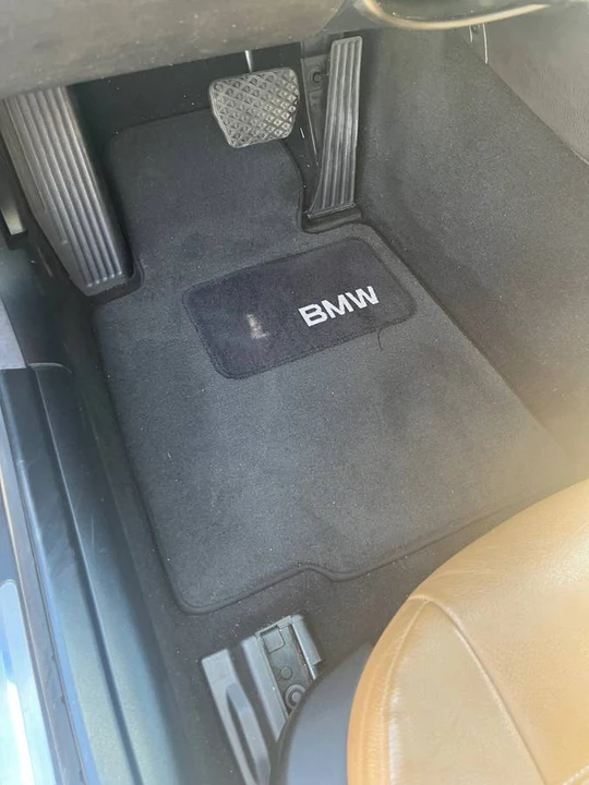 2006 BMW E46 330i & 330Ci - Image 16 of 21