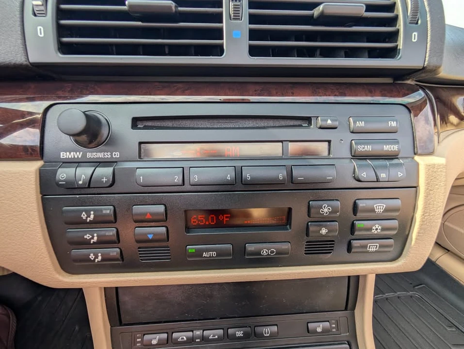 2006 BMW E46 330i & 330Ci - Image 12 of 15