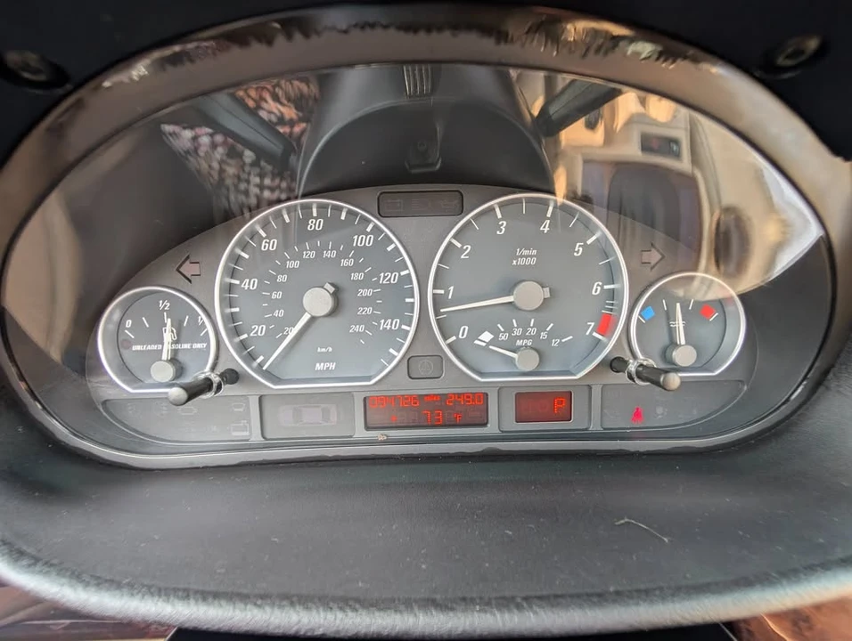 2006 BMW E46 330i & 330Ci - Image 11 of 15