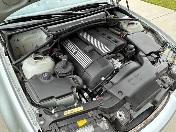 2006 BMW E46 330i & 330Ci - Image 19 of 20