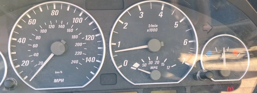 2006 BMW E46 330i & 330Ci - Image 19 of 21