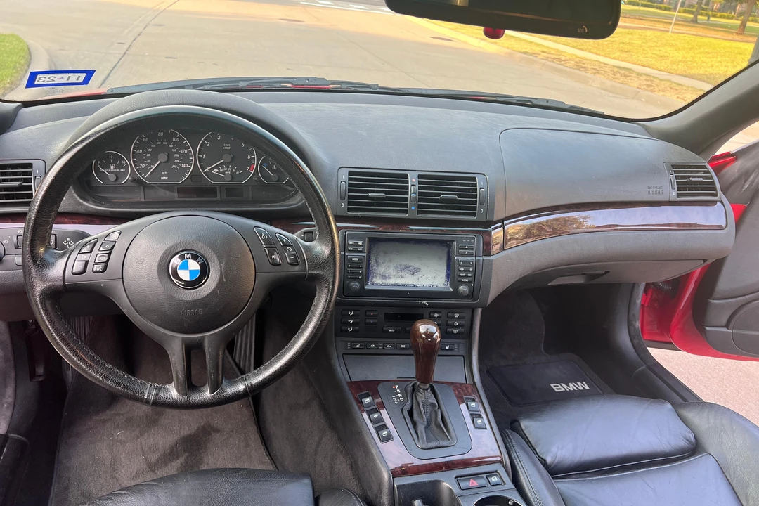 2006 BMW E46 330i & 330Ci - Image 28 of 31