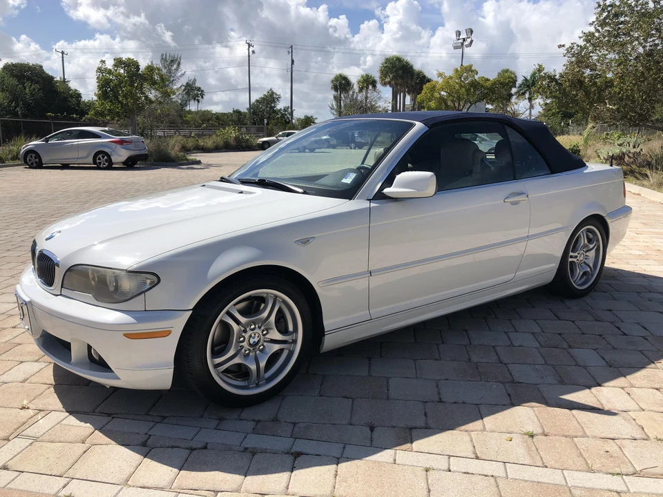 2006 BMW E46 330i & 330Ci - Image 23 of 31