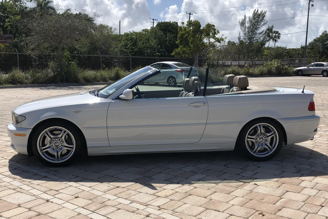2006 BMW E46 330i & 330Ci - Image 3 of 31