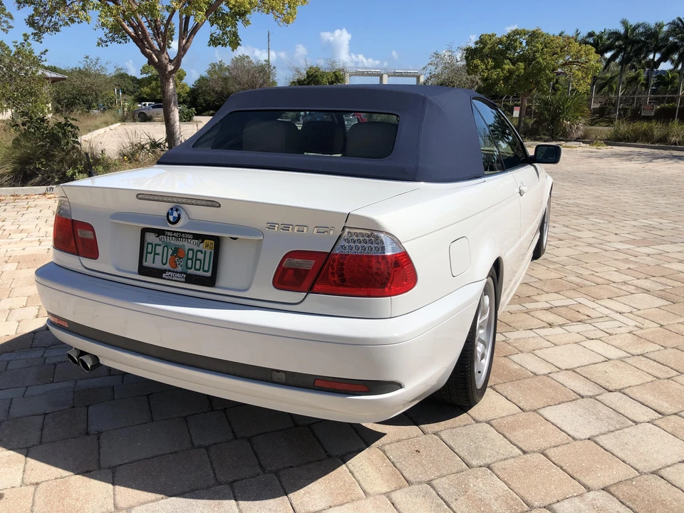 2006 BMW E46 330i & 330Ci - Image 28 of 31