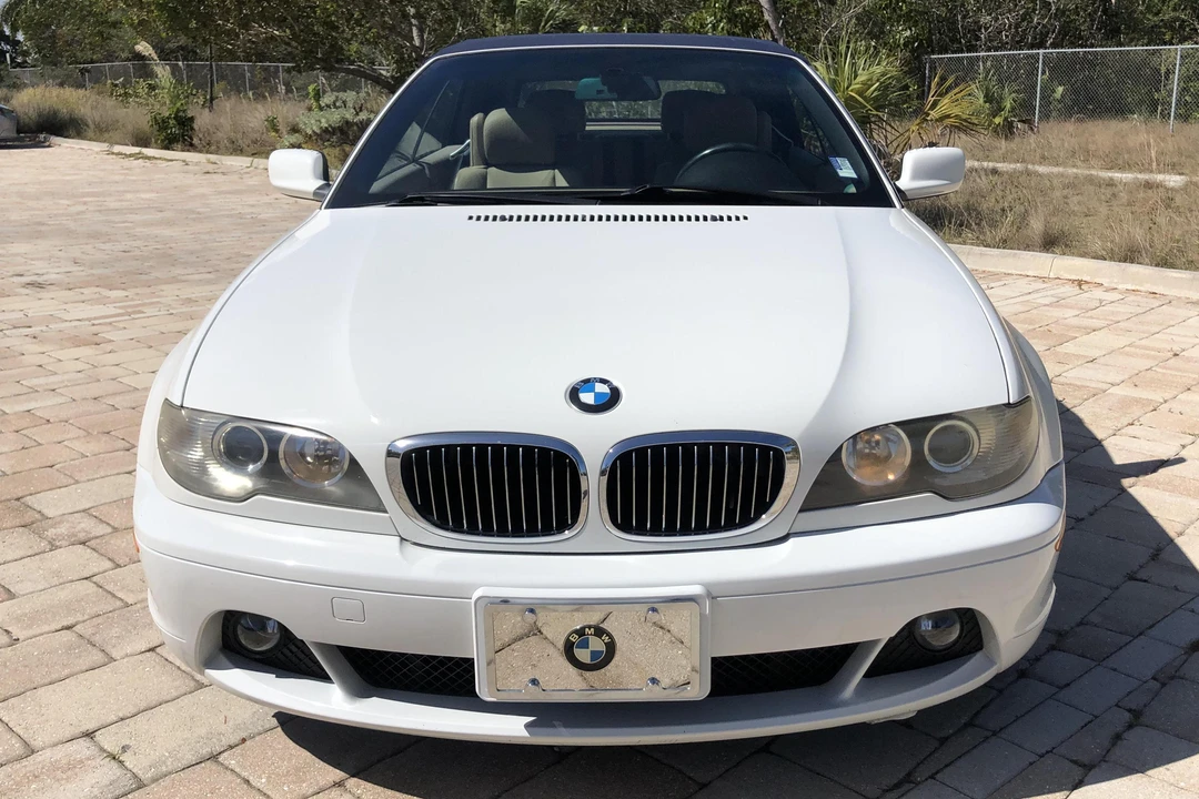 2006 BMW E46 330i & 330Ci - Image 2 of 31