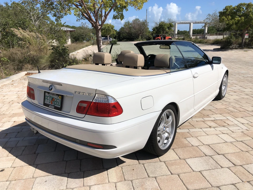 2006 BMW E46 330i & 330Ci - Image 14 of 31