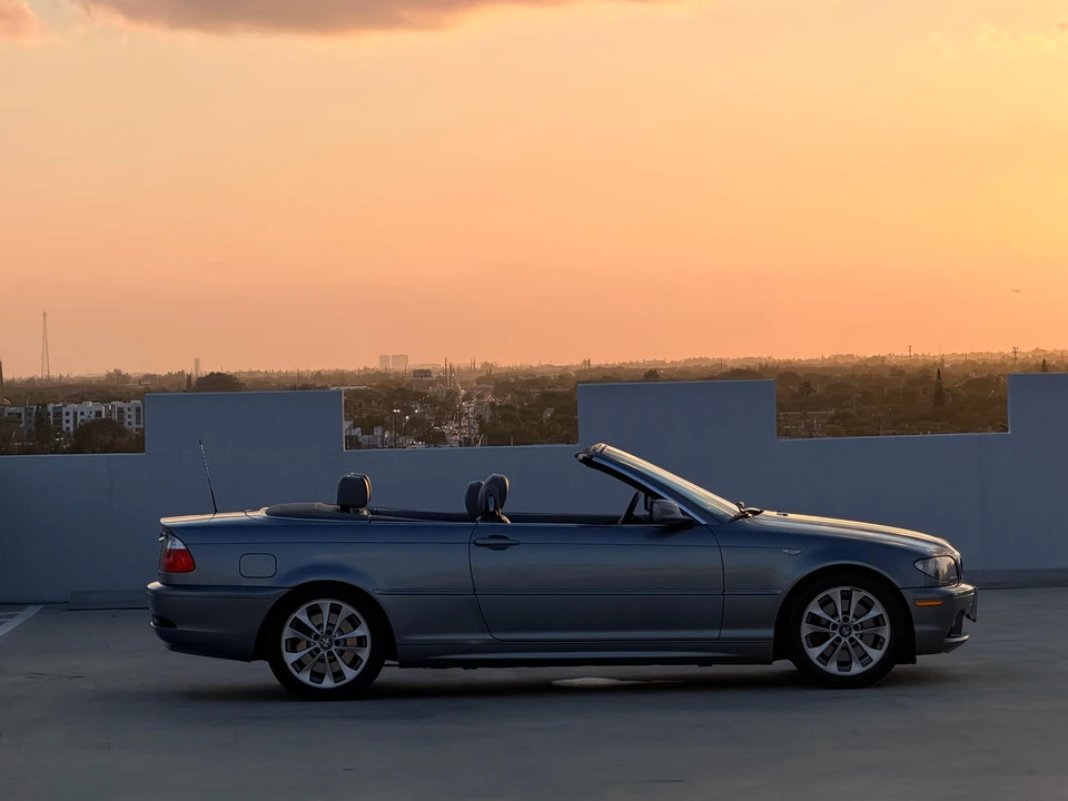 2006 BMW E46 330i & 330Ci - Image 20 of 31