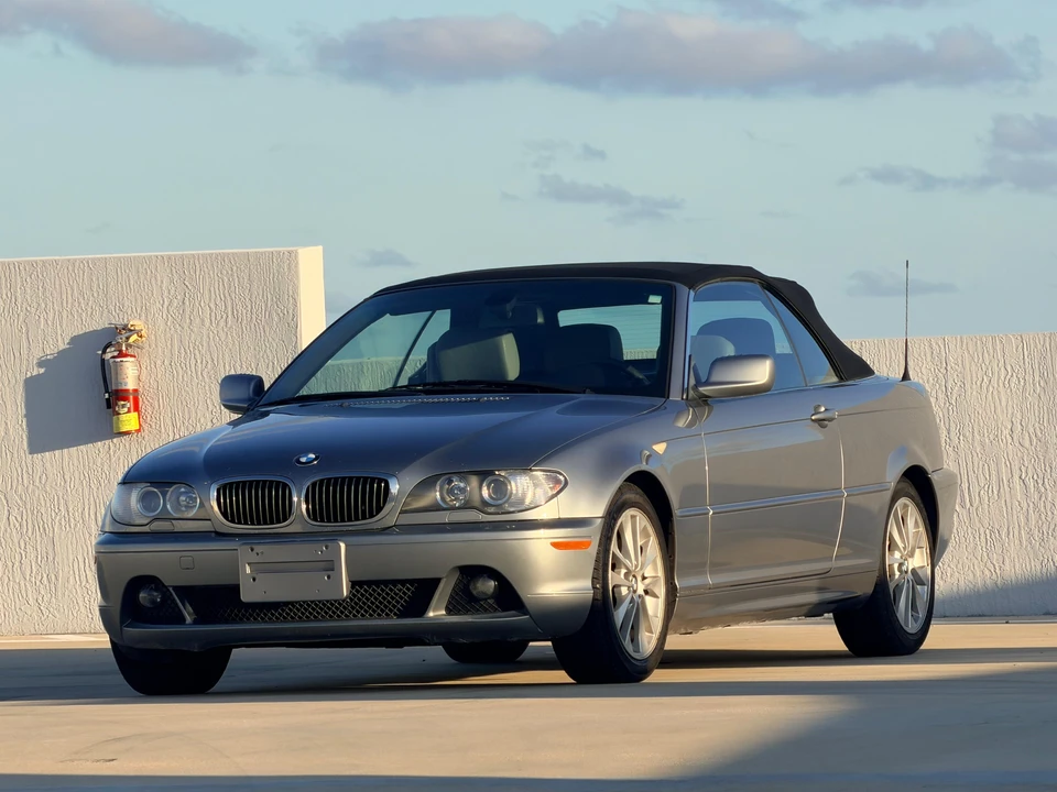 2006 BMW E46 330i & 330Ci - Image 28 of 31