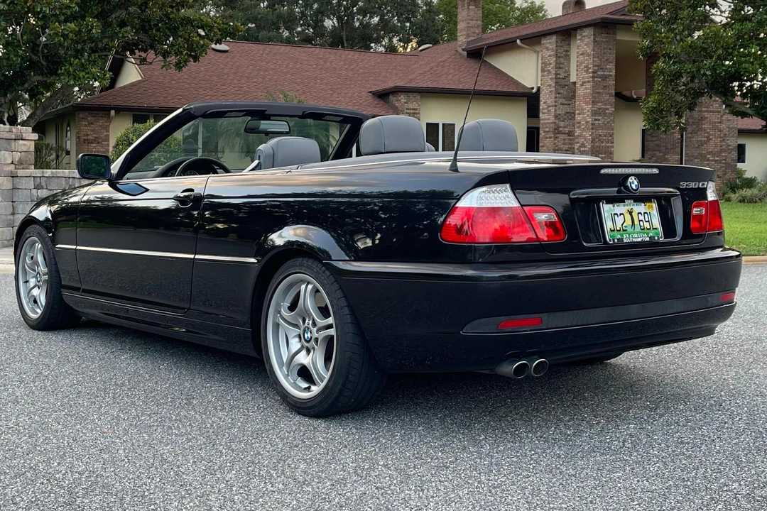 2006 BMW E46 330i & 330Ci - Image 4 of 31