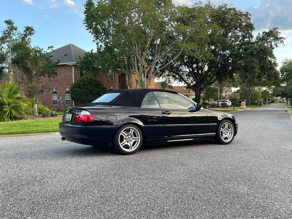 2006 BMW E46 330i & 330Ci - Image 29 of 31