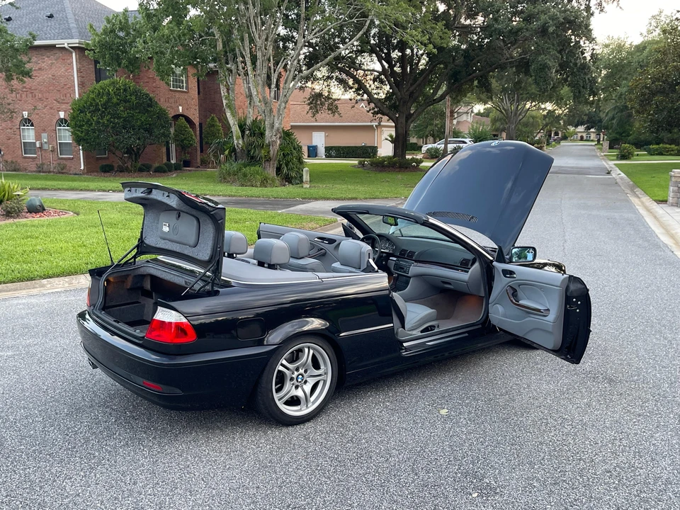 2006 BMW E46 330i & 330Ci - Image 19 of 31