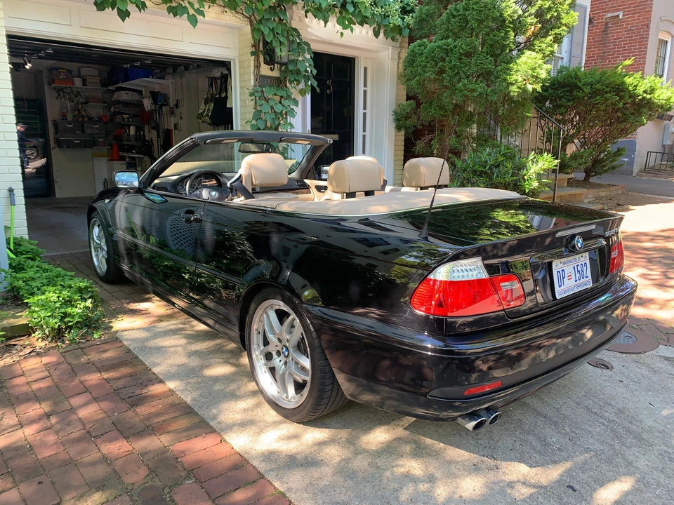 2006 BMW E46 330i & 330Ci - Image 8 of 31