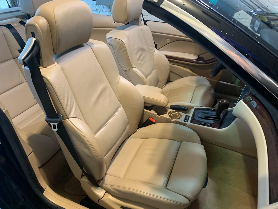 2006 BMW E46 330i & 330Ci - Image 29 of 31