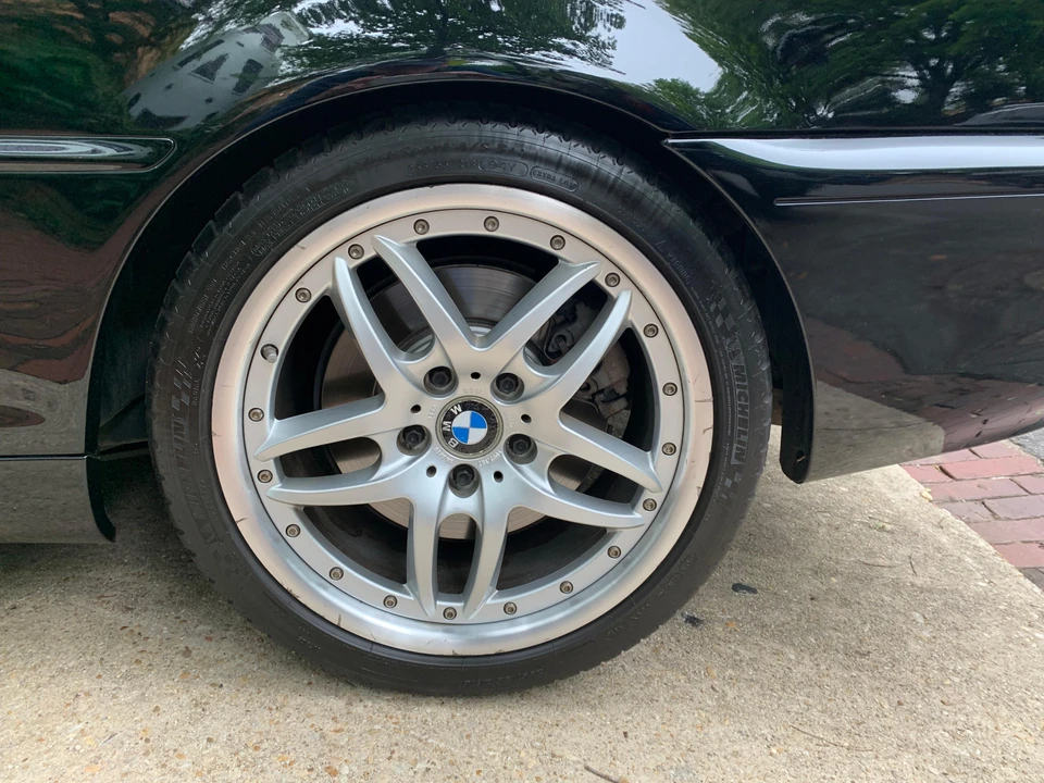 2006 BMW E46 330i & 330Ci - Image 22 of 31