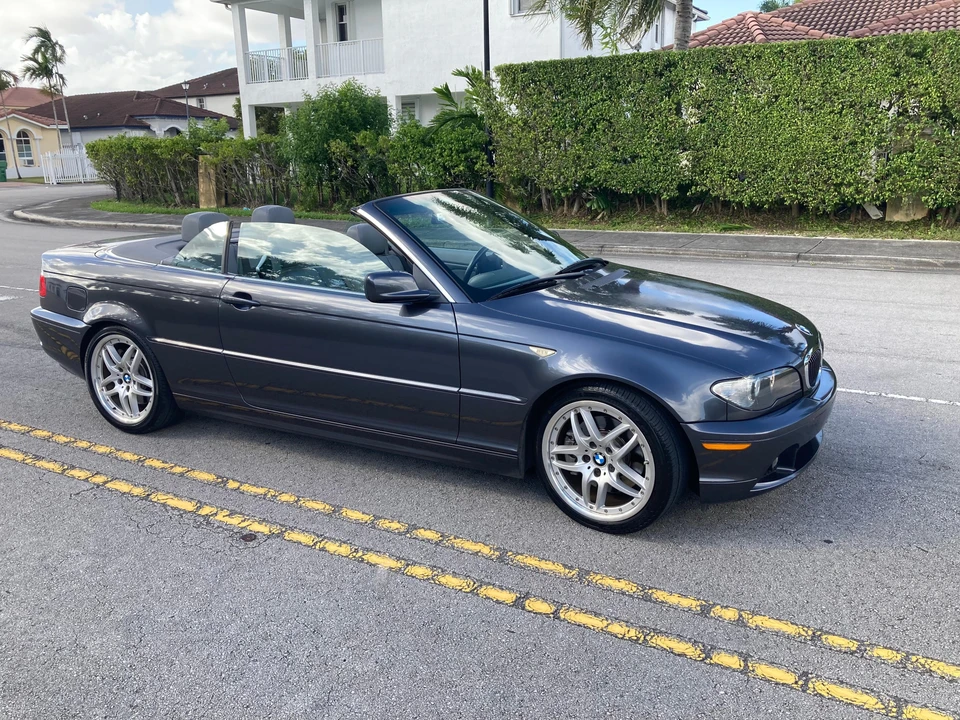 2006 BMW E46 330i & 330Ci - Image 19 of 31