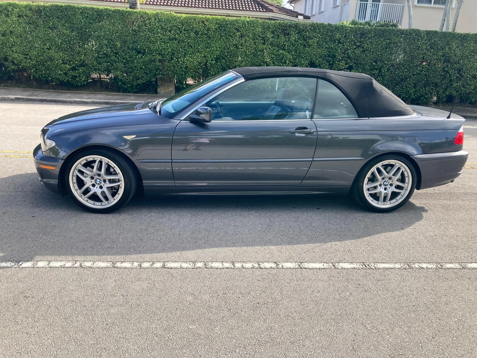 2006 BMW E46 330i & 330Ci - Image 29 of 31