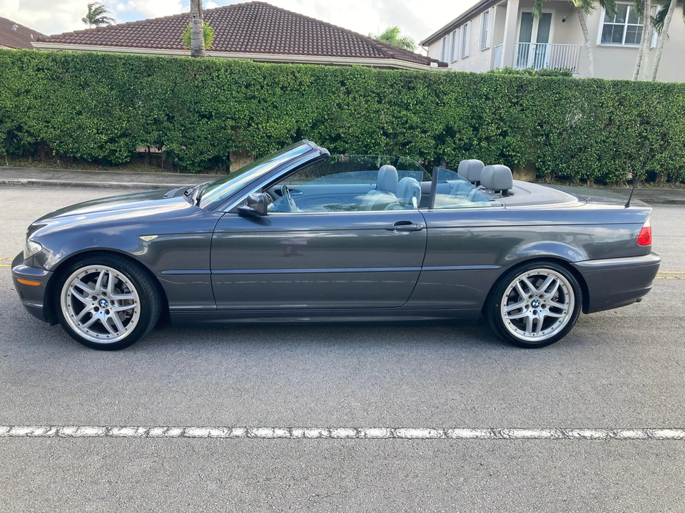 2006 BMW E46 330i & 330Ci - Image 11 of 31