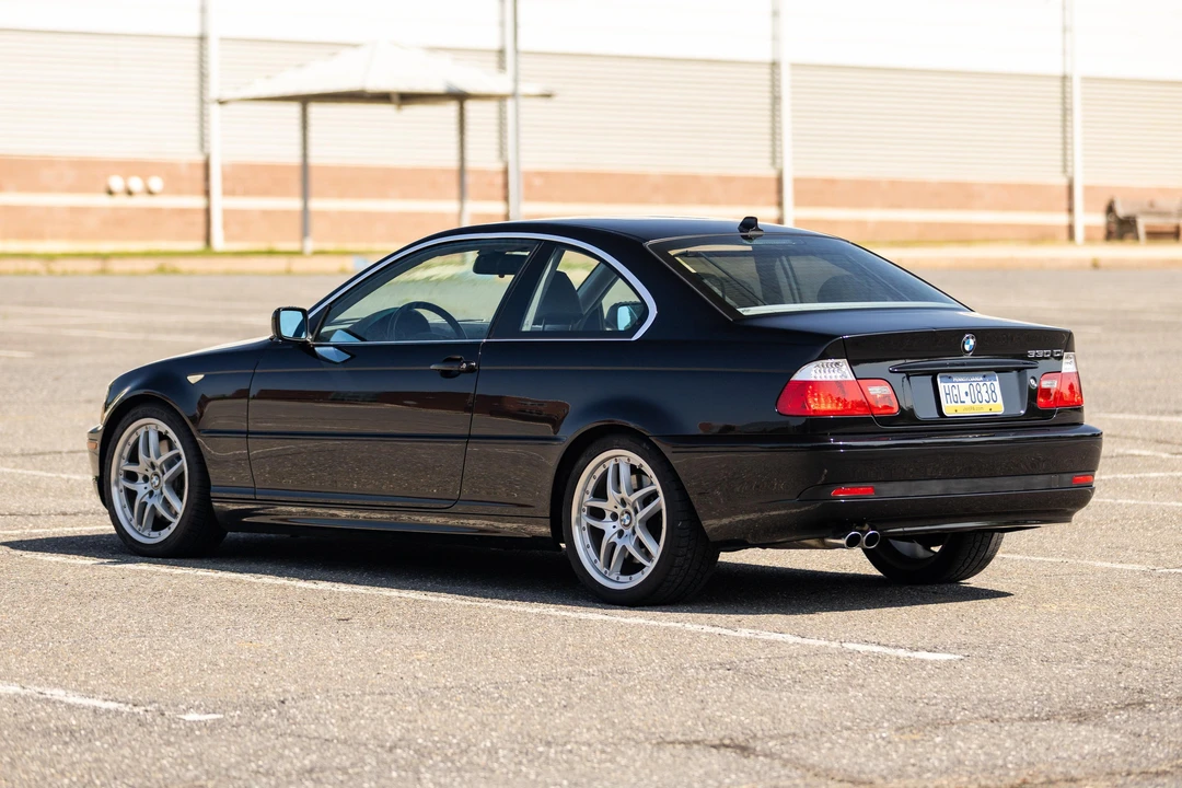 2006 BMW E46 330i & 330Ci - Image 4 of 31
