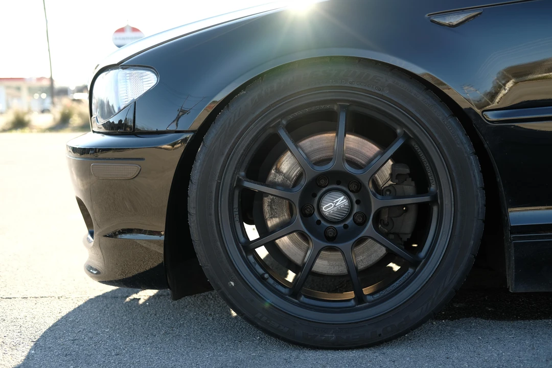 2006 BMW E46 330i & 330Ci - Image 29 of 31