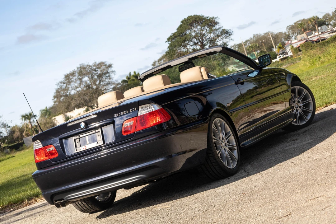 2006 BMW E46 330i & 330Ci - Image 11 of 31