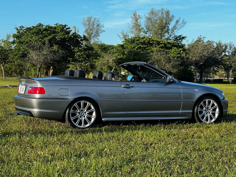 2006 BMW E46 330i & 330Ci - Image 29 of 31