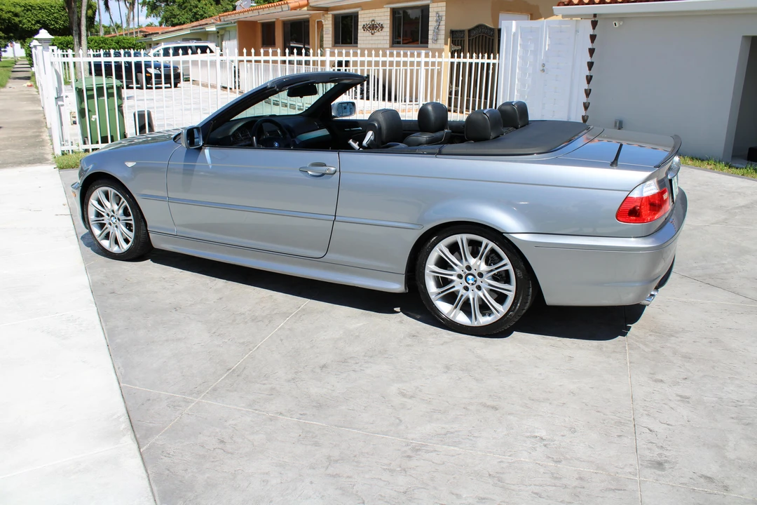 2006 BMW E46 330i & 330Ci - Image 9 of 31