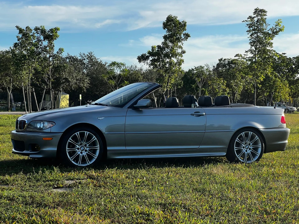 2006 BMW E46 330i & 330Ci - Image 24 of 31