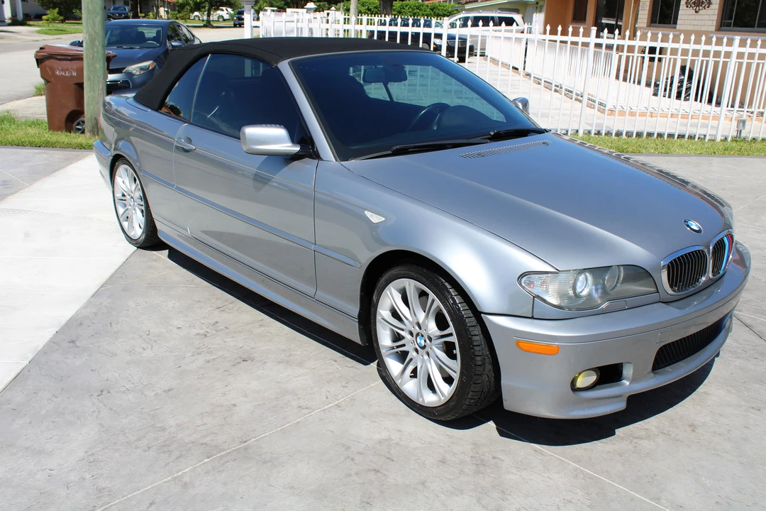 2006 BMW E46 330i & 330Ci - Image 21 of 31