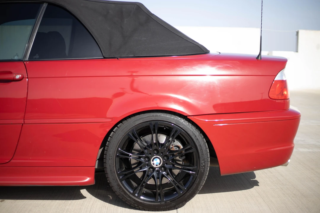 2006 BMW E46 330i & 330Ci - Image 8 of 31