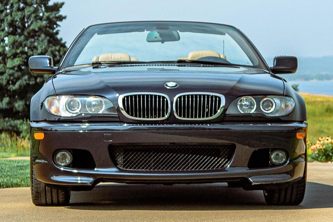 2006 BMW E46 330i & 330Ci - Image 2 of 31