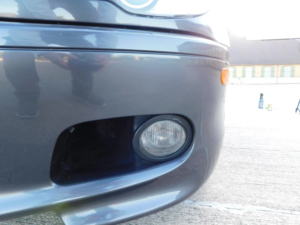 2006 BMW E46 330i & 330Ci - Image 28 of 31