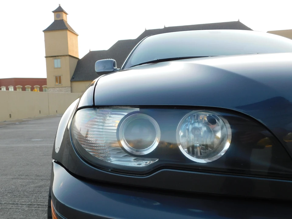 2006 BMW E46 330i & 330Ci - Image 22 of 31