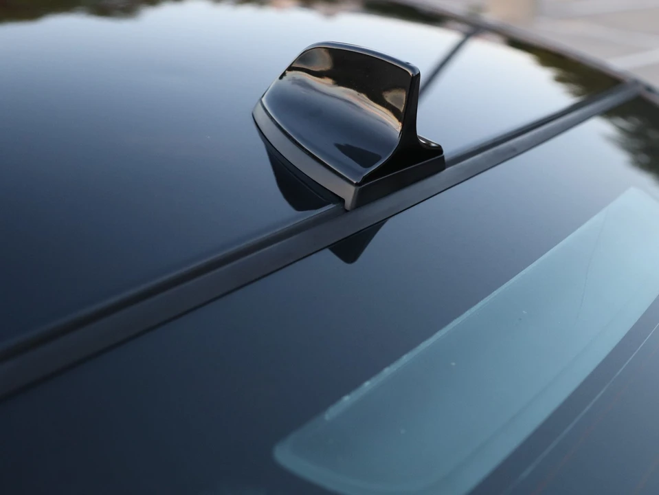 2006 BMW E46 330i & 330Ci - Image 27 of 31