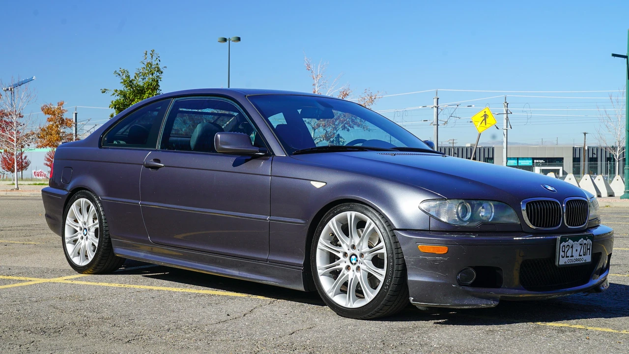 2006 BMW E46 330i & 330Ci - Image 14 of 31