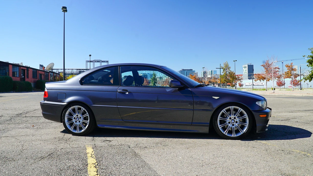 2006 BMW E46 330i & 330Ci - Image 13 of 31