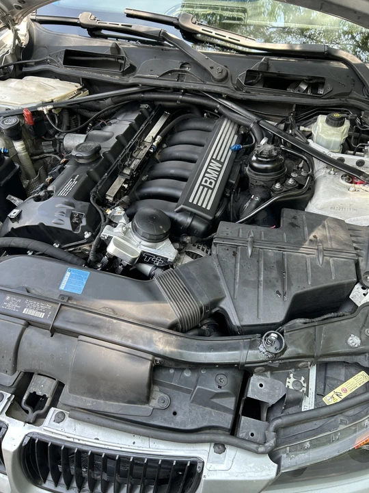 2006 BMW E46 330i & 330Ci - Image 6 of 6