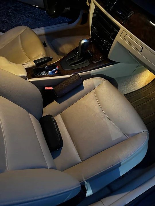 2006 BMW E90 3 Series Sedan - Image 9 of 13